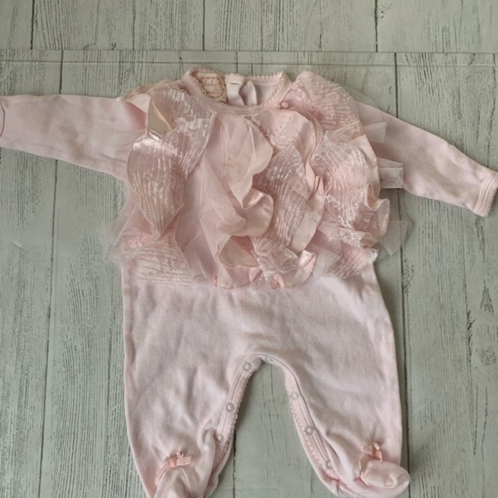Biscotti Baby-Girls Newborn Rolling In Ruffles Long Sleeve Footie